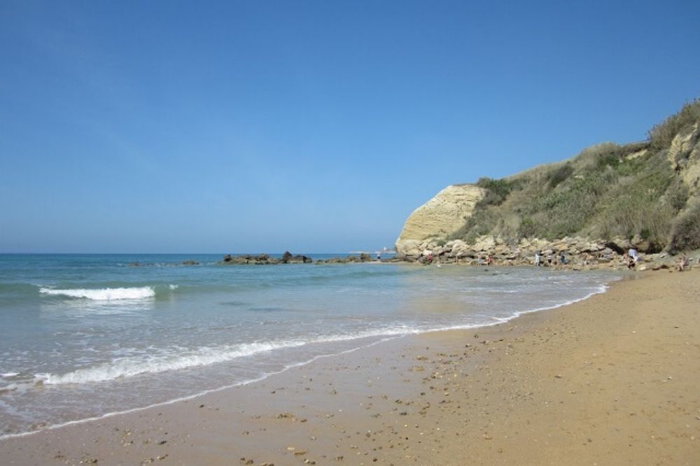 Plage El Roqueo